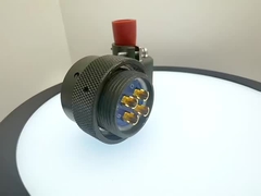 원형 전기 커넥터